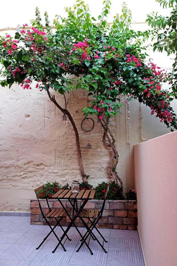 Historical Center House * Preveza